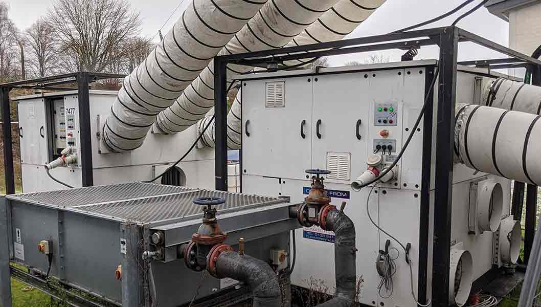 swimming pool chiller rental in abu dhabi