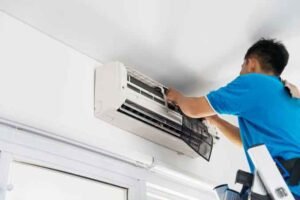 How Your HVAC System Regulates Indoor Humidity & Air Quality